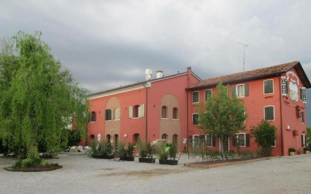 Quadrifoglio Relax Casa de hóspedes San Donà di Piave Exterior foto